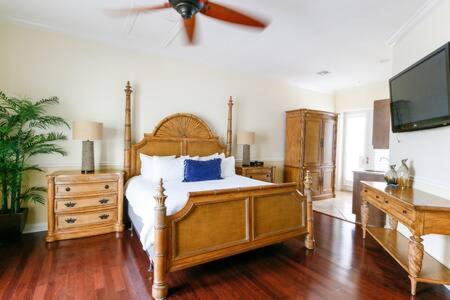 Grand Marina Suite -Waterfront Condo Cayo Hueso Exterior foto