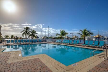 Grand Marina Suite -Waterfront Condo Cayo Hueso Exterior foto